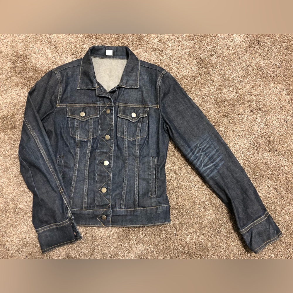 J.Crew Women’s Denim Trucker Jacket Size Small Dark Wash Jean 100% Cotton.